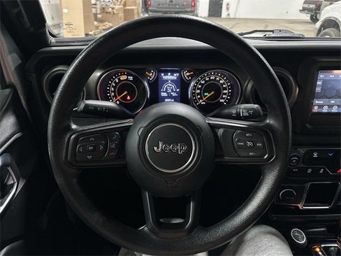 Used 2023 Jeep Wrangler Sport image 15