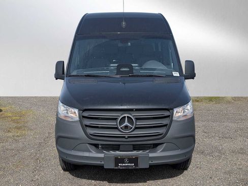 New 2025 Mercedes-Benz Sprinter 2500 image 8