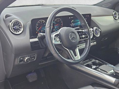 Used 2022 Mercedes-Benz GLA 250 image 9