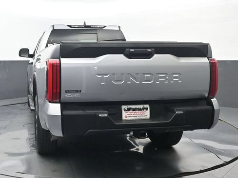 Used 2025 Toyota Tundra SR5 AWD/4WD image 18