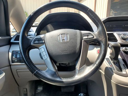 Used 2014 Honda Odyssey EX-L image 46