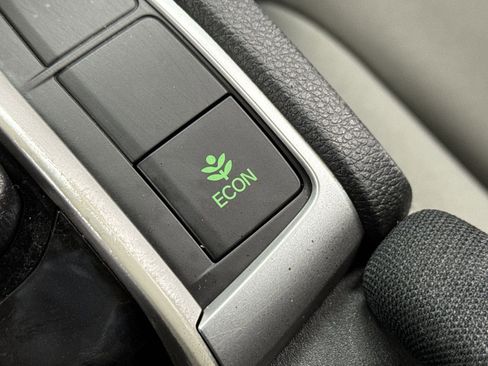 Used 2020 Honda Civic EX image 33