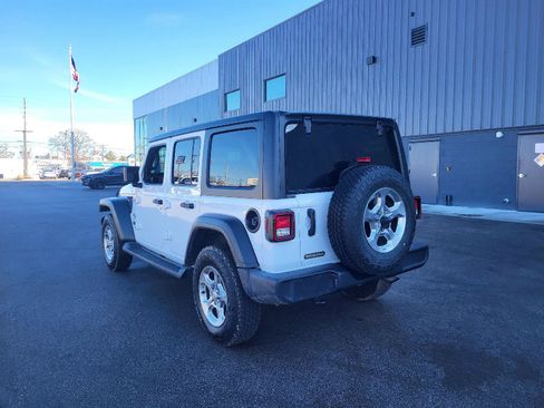 Used 2021 Jeep Wrangler Unlimited Sport image 5