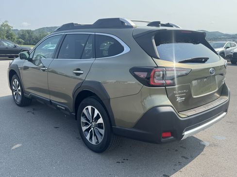 Certified 2024 Subaru Outback Touring AWD/4WD image 6