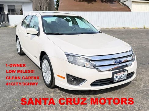 Used 2010 Ford Fusion image 1