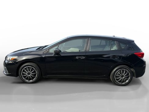 Used 2020 Subaru Impreza 2.0i image 2