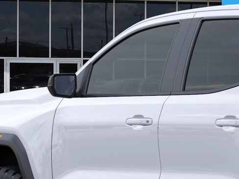 New 2025 GMC Canyon Elevation w/ Convenience Package image 36