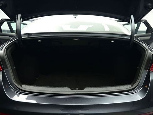 Used 2023 Kia K5 LXS image 28