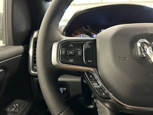 New 2026 RAM 1500 Big Horn AWD/4WD image 19
