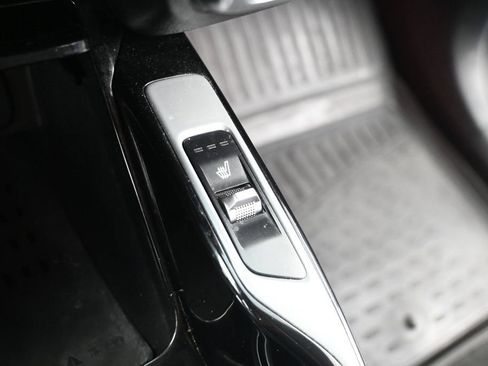Used 2023 Kia Sorento SX AWD/4WD image 25