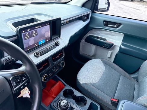 Used 2023 Ford Maverick XLT image 24