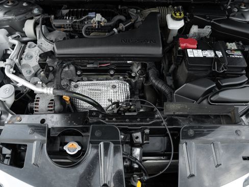 Used 2019 Nissan Rogue SV AWD/4WD image 27