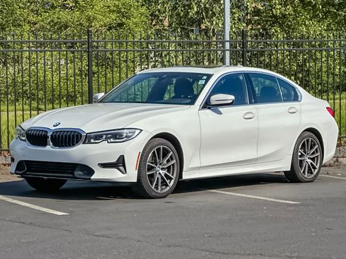 Used 2021 BMW 330i xDrive Sedan image 7