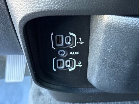 Used 2022 RAM 1500 Big Horn image 24