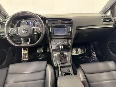 Used 2017 Volkswagen GTI Autobahn image 26