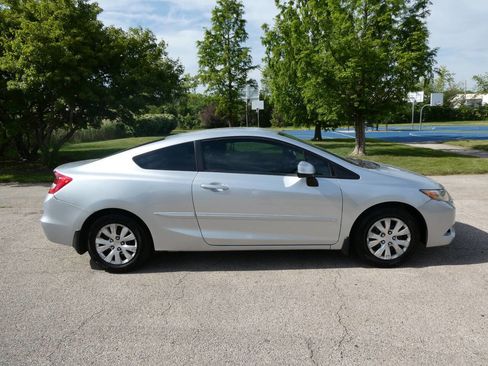 Used 2012 Honda Civic LX image 4