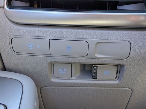 Used 2025 Hyundai Palisade SEL image 18