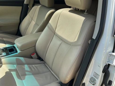Used 2015 Nissan Altima 2.5 SL w/ Moonroof Package FWD image 32