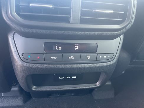 New 2025 Honda Pilot EX-L image 18