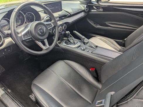 Used 2025 MAZDA MX-5 Miata RF Grand Touring RWD image 14
