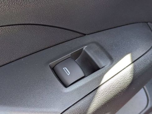 New 2026 Chevrolet Trax RS w/ Sunroof Package FWD image 23