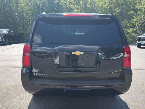 Used 2016 Chevrolet Tahoe LT w/ Luxury Package AWD/4WD image 4