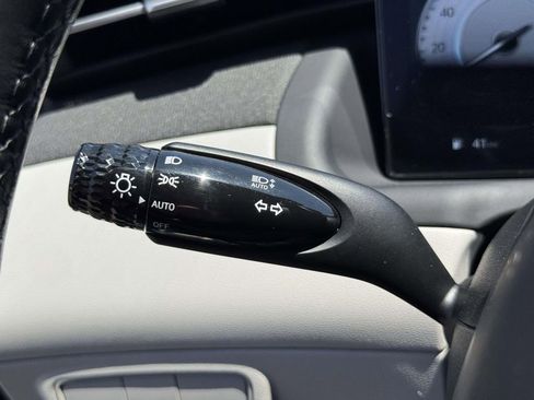 Used 2024 Hyundai Tucson Limited AWD/4WD image 21
