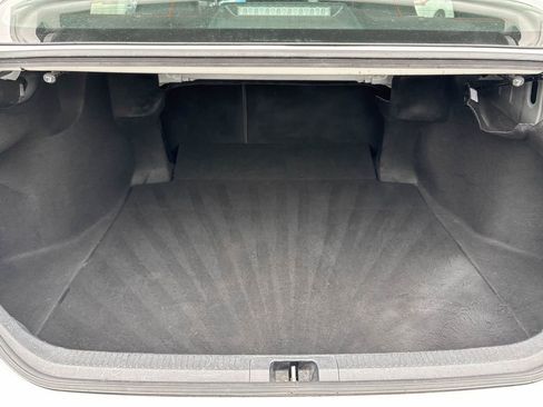 Used 2021 Toyota Camry SE image 38