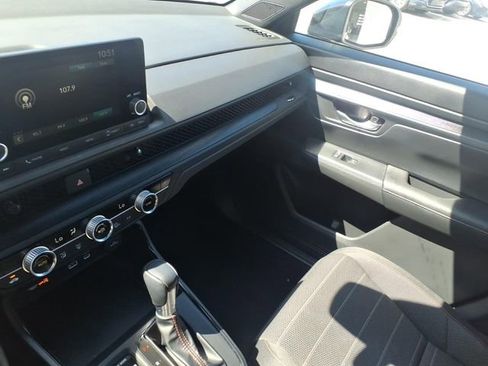 Used 2024 Honda CR-V Sport image 16