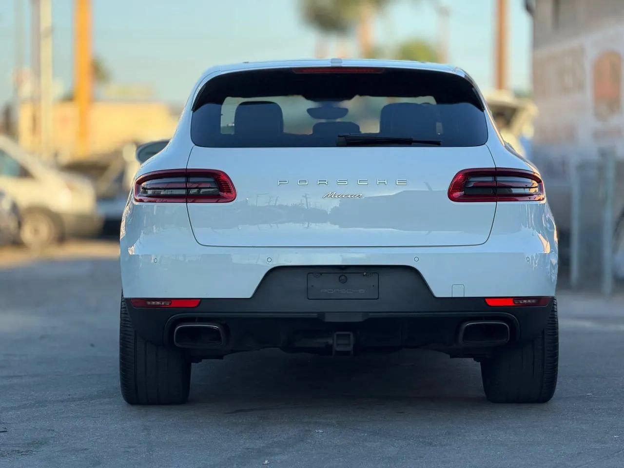 Used 2017 Porsche Macan AWD/4WD image 10