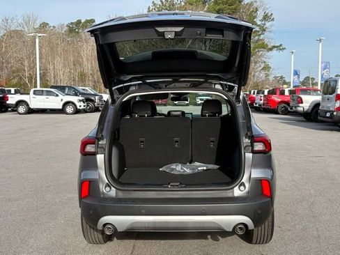 New 2025 Ford Escape SE w/ PHEV Premium Package image 23