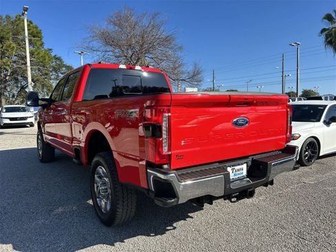 Used 2025 Ford F250 Lariat w/ Lariat Ultimate Package image 4
