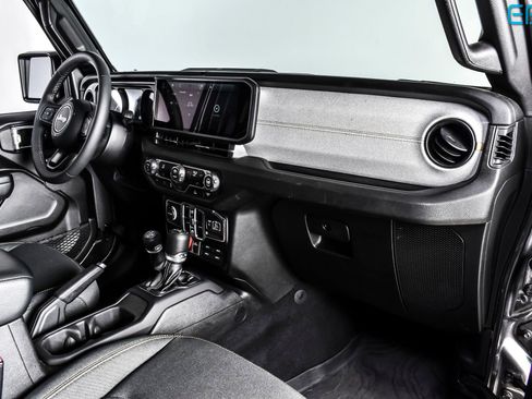 Used 2025 Jeep Wrangler Unlimited Sport S 4xe image 25