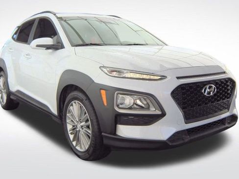 Used 2020 Hyundai Kona SEL image 3