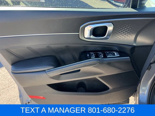 Used 2021 Kia Sorento SX AWD/4WD image 14