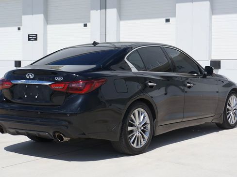 Used 2019 INFINITI Q50 Luxe w/ Essential Package (3.0T Luxe) AWD/4WD image 12