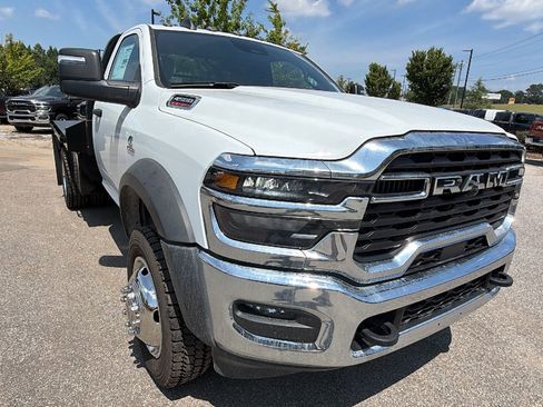 New 2026 RAM 4500 Tradesman w/ Chrome Appearance Group AWD/4WD image 5
