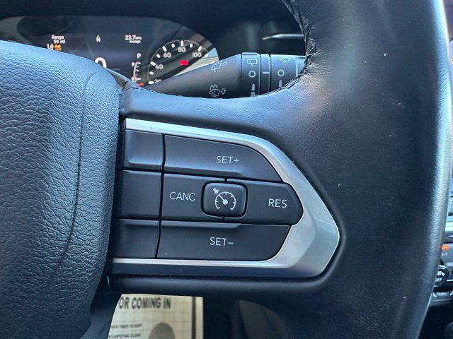 Used 2022 Jeep Compass Latitude w/ Sun and Sound Group AWD/4WD image 18