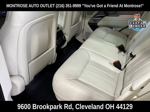 Used 2025 Land Rover Range Rover SE image 37