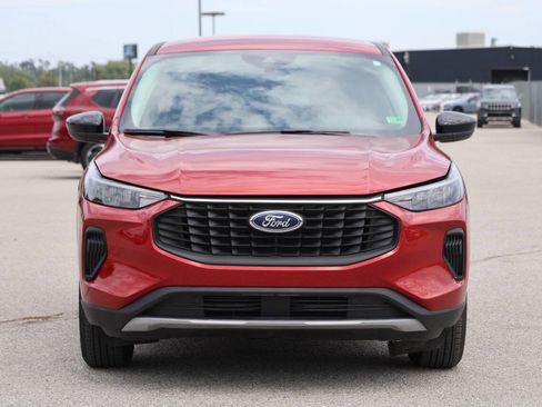 Used 2025 Ford Escape Active w/ Cold Weather Package AWD/4WD image 5