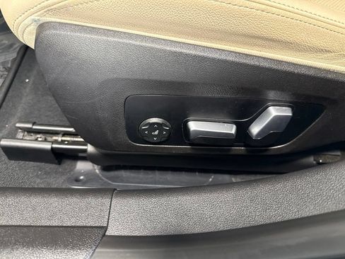 Used 2023 BMW 330e w/ M Sport Package RWD image 17