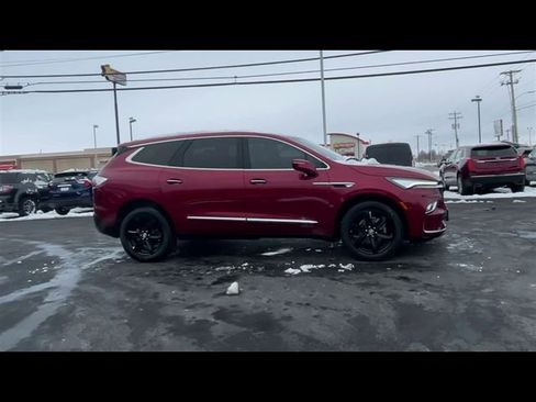 Certified 2023 Buick Enclave Essence w/ Sport Touring Edition image 9