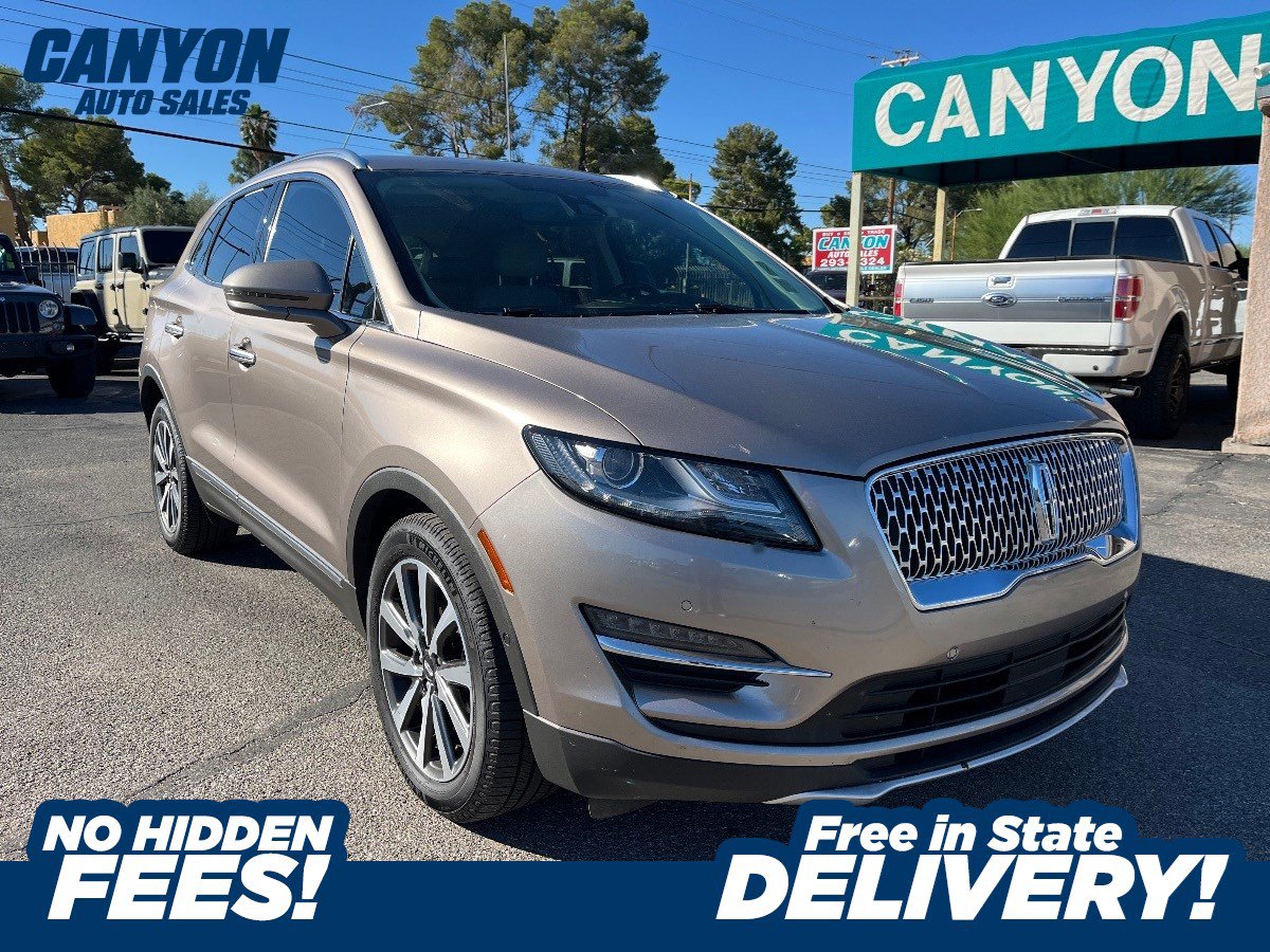 Used 2019 Lincoln MKC Reserve w/ MKC Technology Package FWD image 1