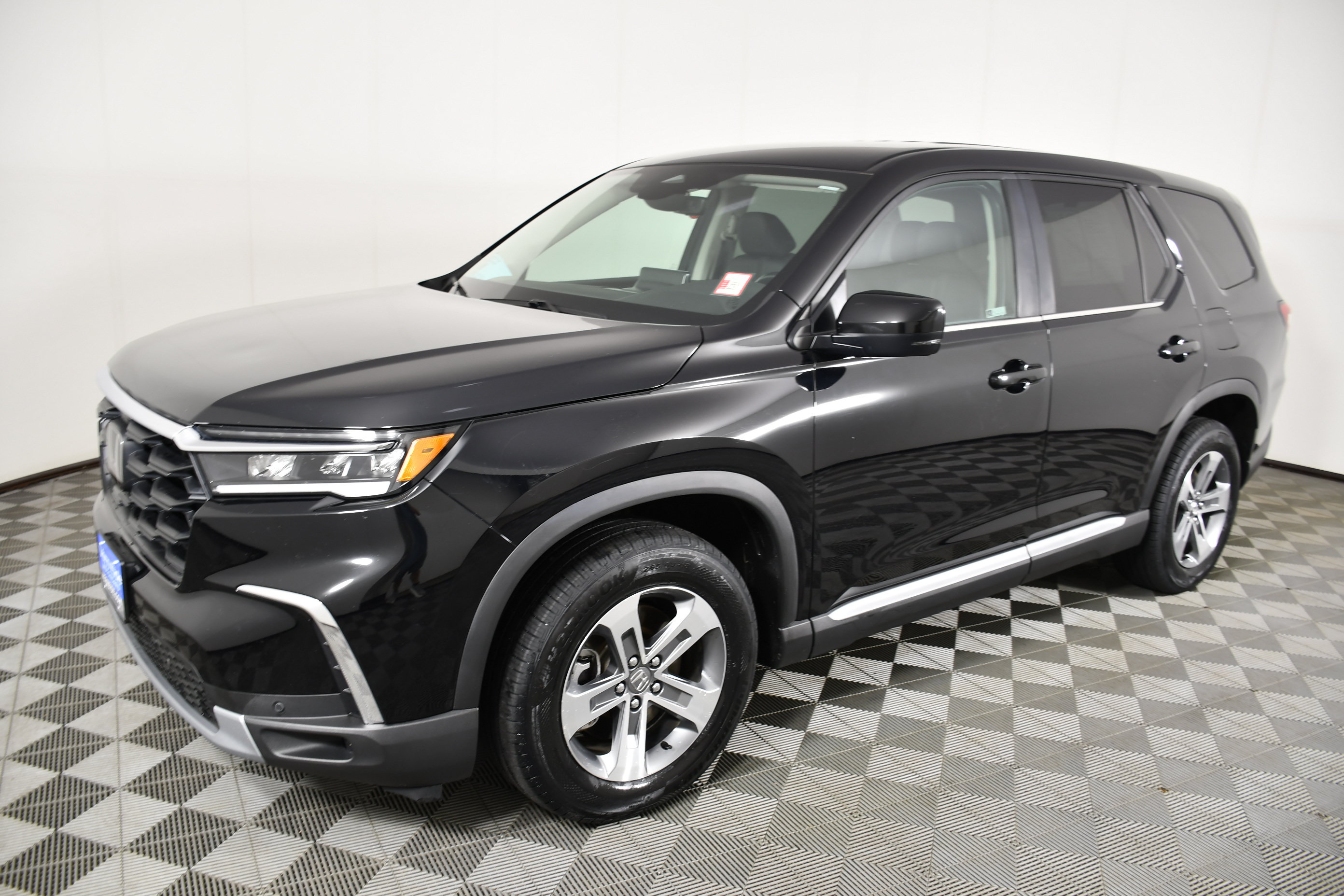 Certified 2023 Honda Pilot EX-L image 10