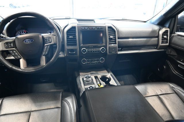 Used 2020 Ford Expedition XLT w/ Equipment Group 202A AWD/4WD image 13