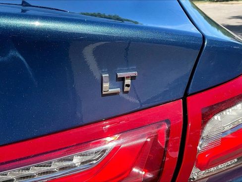 Used 2024 Chevrolet Malibu LT FWD image 23