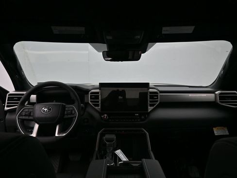 New 2026 Toyota Tundra Limited AWD/4WD image 11