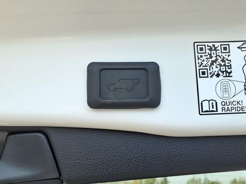 Used 2024 Toyota RAV4 XSE w/ Advanced Technology Package image 25