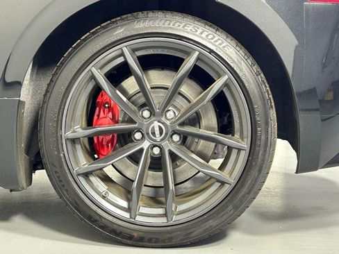 Used 2025 Nissan Z Performance w/ Floor Mat Package image 36