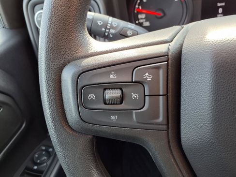 Used 2025 Chevrolet Silverado 1500 Custom Trail Boss AWD/4WD image 18